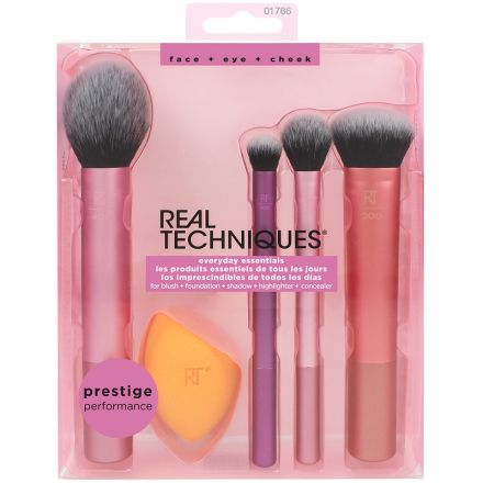 REAL TECHNIQUES Сет от 4 четки за грим и гъба 1786