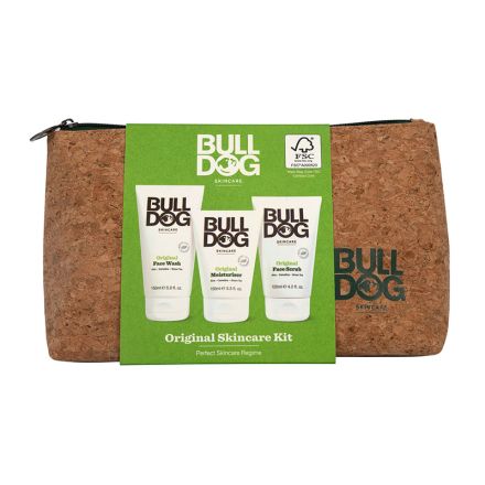 BULLDOG ORIGINAL Комплект Крем за лице, 100 мл+ Измивен лосион, 150 мл + Скраб за лице, 125 мл + несесер