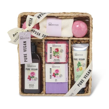 IDC INSTITUTE PURE VEGAN Комплект Душ гел, 200 мл + Лосион за тяло, 100 мл + Сапун, 130 г + Конфети, 4х3 г + Бомбички за вана, 2х70 г + Кърпа