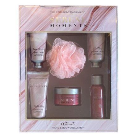SERENE MOMENTS BERGAMOT, LIME & PATCHOULI Комплект Пяна за вана, 100 мл + Масло за тяло, 100 мл +Скраб за тяло, 100 мл + Крем за ръце, 100 мл +Душ крем, 100 мл + Гъба за баня, 1 бр.