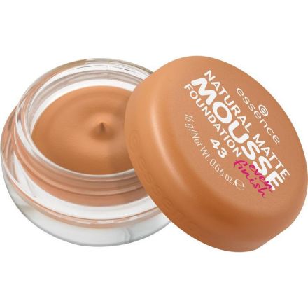 ESSENCE NATURAL MATTE Фон дьо тен мус 43