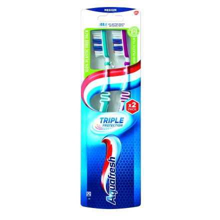 AQUAFRESH TRIPPLE PROTECTION Четка за зъби 1+1 бр.