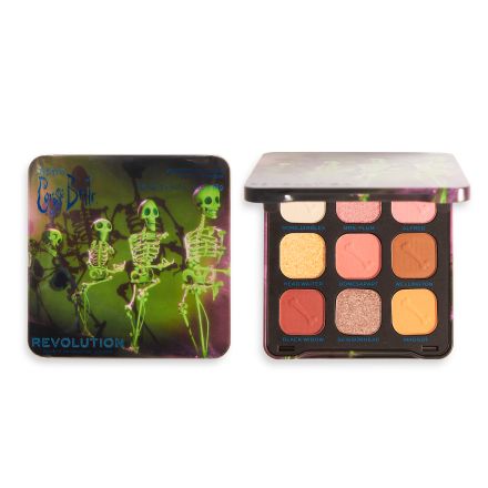 REVOLUTION MAKEUP X Corpse Bride Палитра сенки за очи Grave Misunderstan
