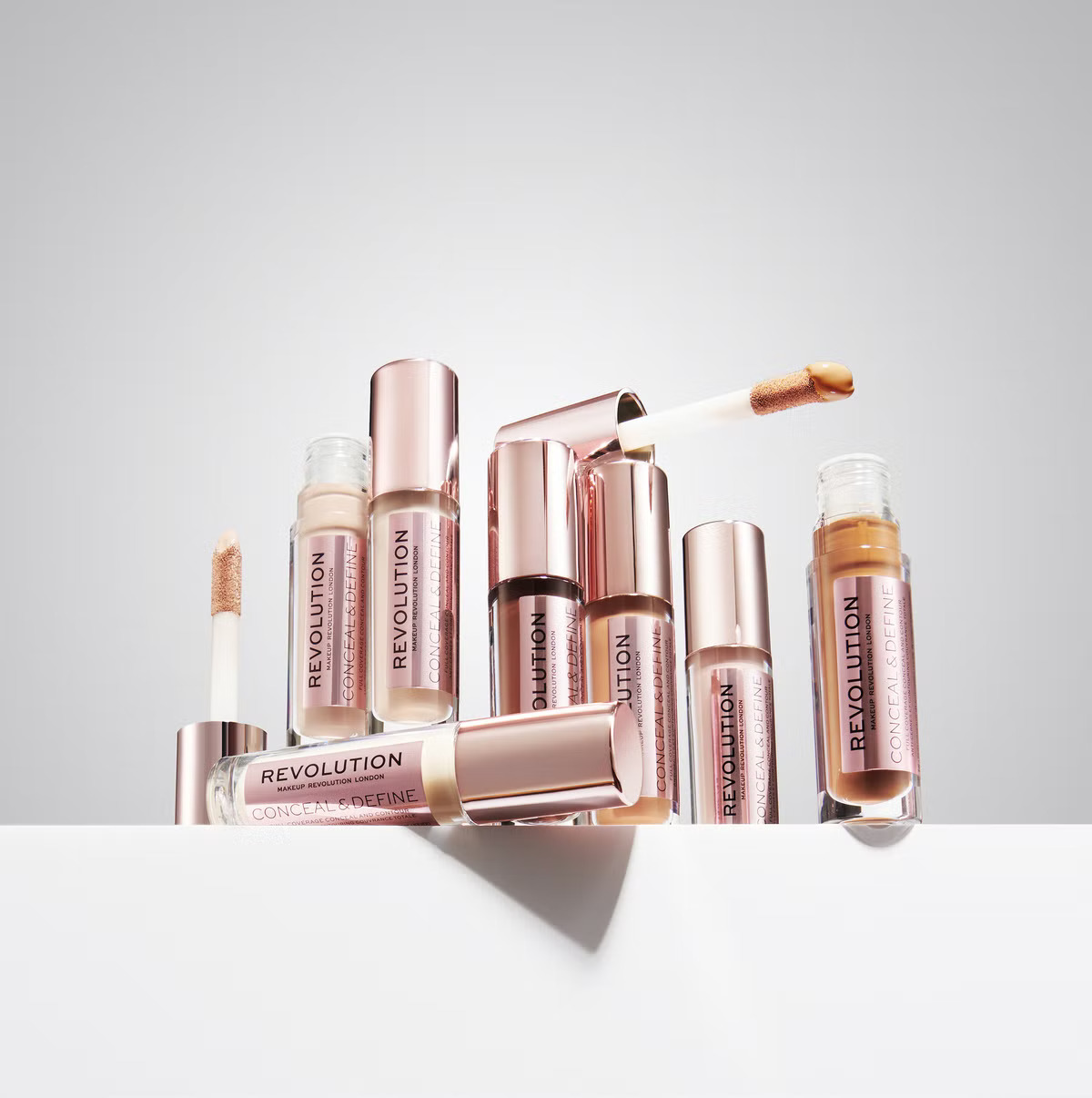 Да създадем идеалната ежедневна грим визия с продуктите на Makeup Revolution!