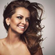 Как се използва вакса за коса?